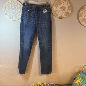 Dark Wash American Eagle Skinny Jeans